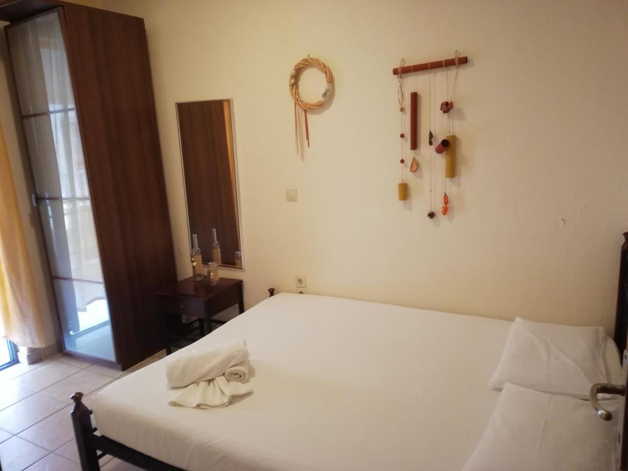 Paralía Sea Side Villa Economou מראה חיצוני תמונה