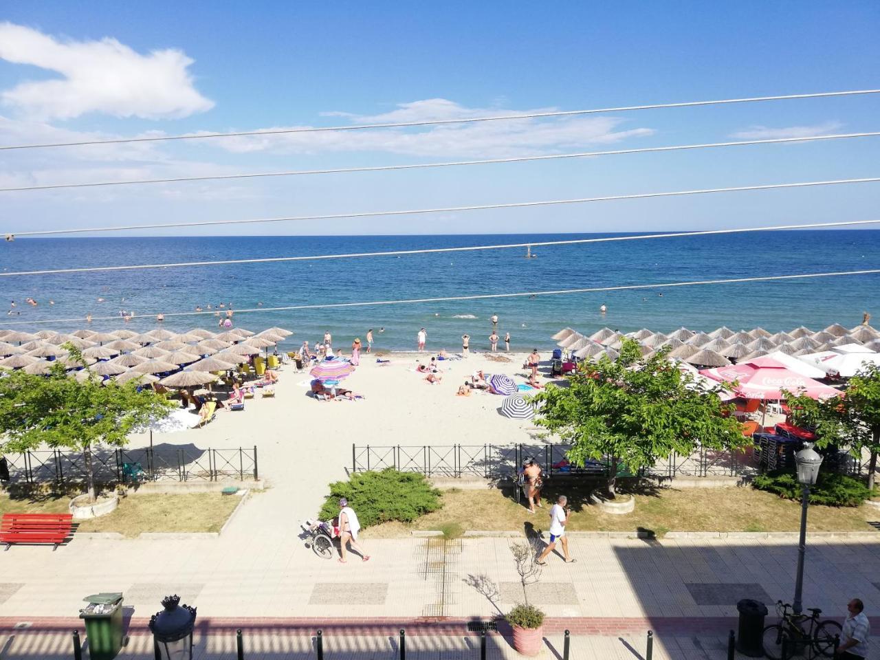 Paralía Sea Side Villa Economou מראה חיצוני תמונה