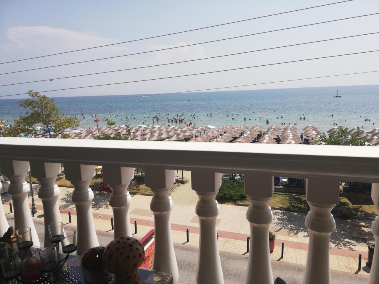 Paralía Sea Side Villa Economou מראה חיצוני תמונה
