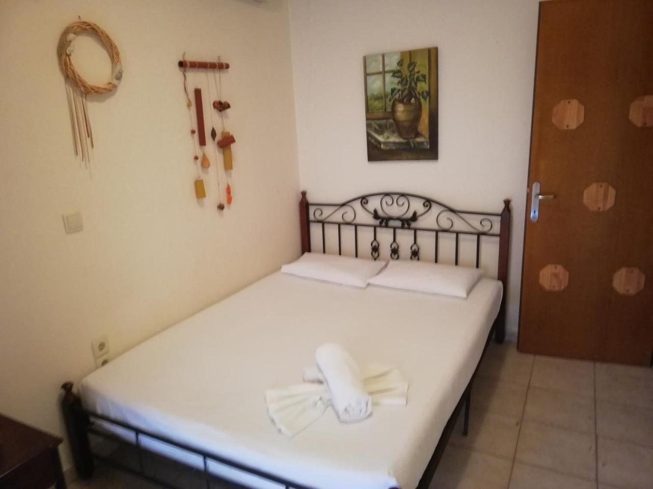 Paralía Sea Side Villa Economou מראה חיצוני תמונה