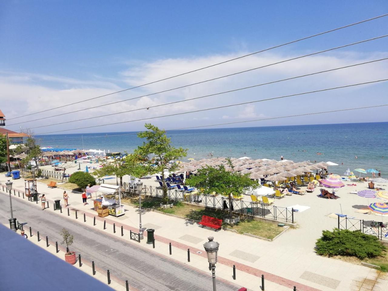 Paralía Sea Side Villa Economou מראה חיצוני תמונה
