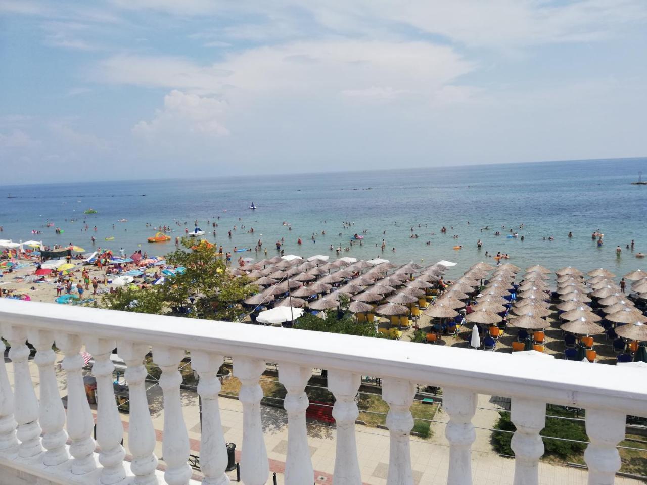 Paralía Sea Side Villa Economou מראה חיצוני תמונה