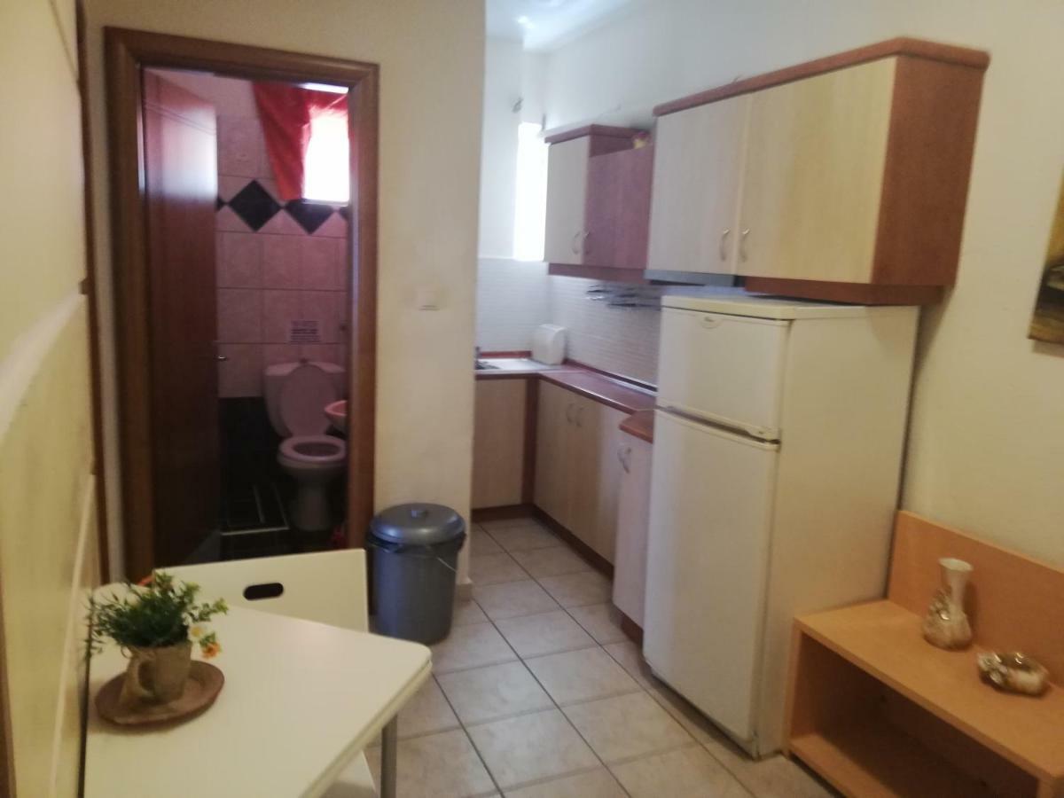 Paralía Sea Side Villa Economou מראה חיצוני תמונה