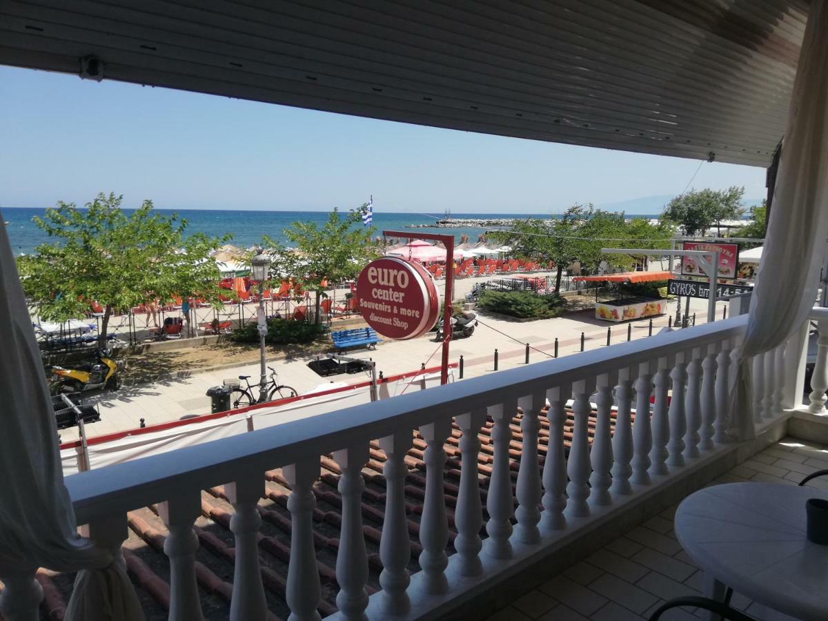 Paralía Sea Side Villa Economou מראה חיצוני תמונה