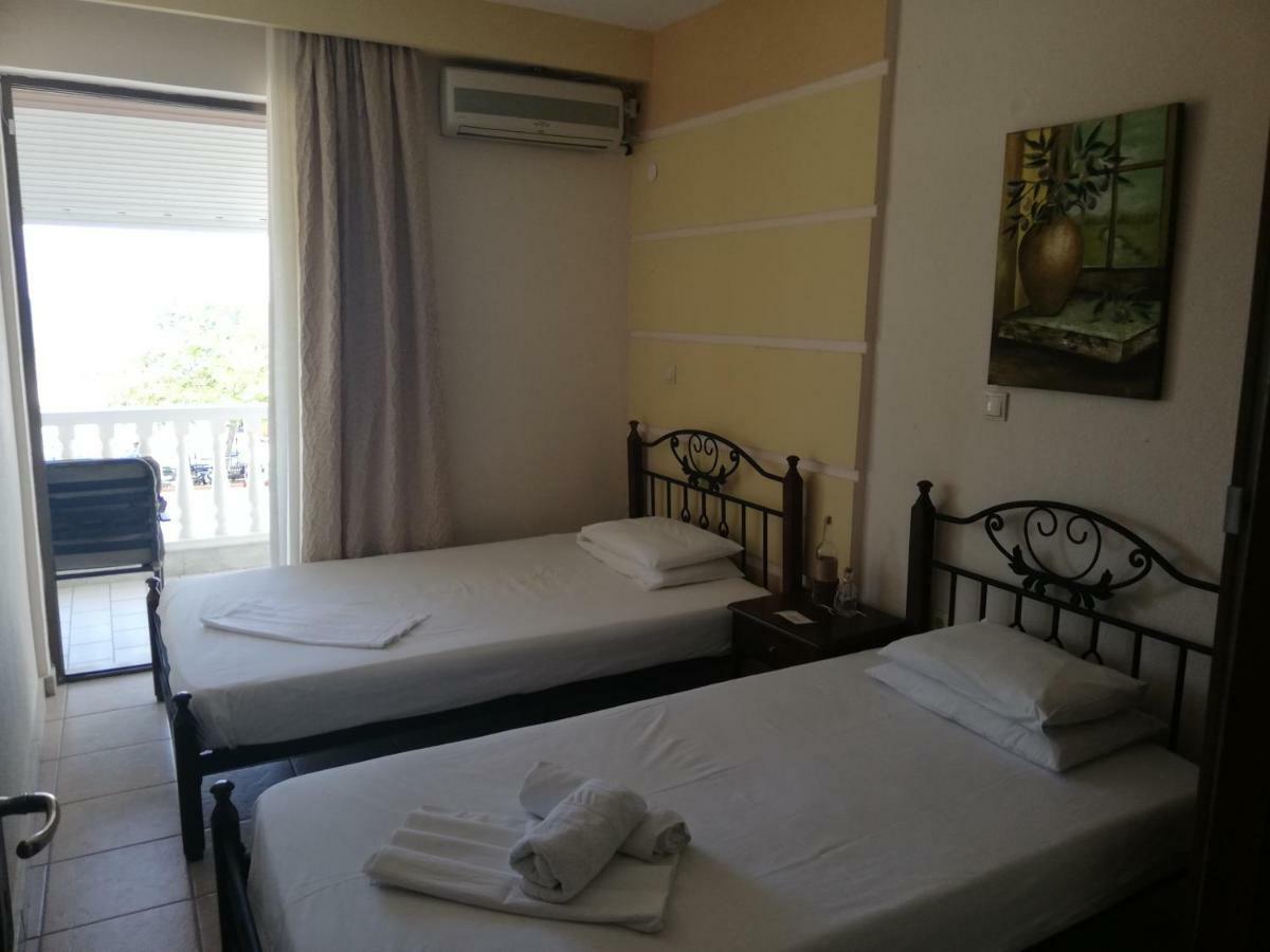Paralía Sea Side Villa Economou מראה חיצוני תמונה