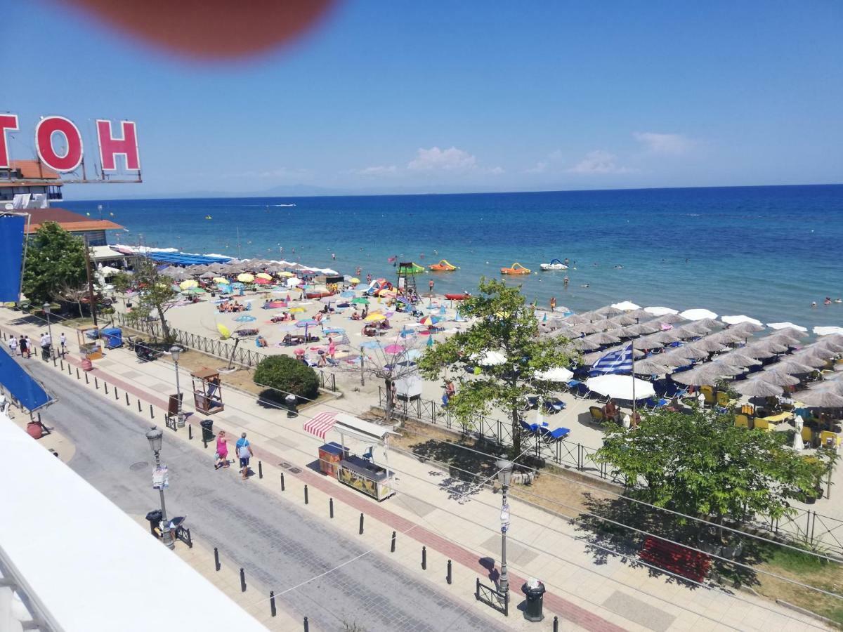 Paralía Sea Side Villa Economou מראה חיצוני תמונה