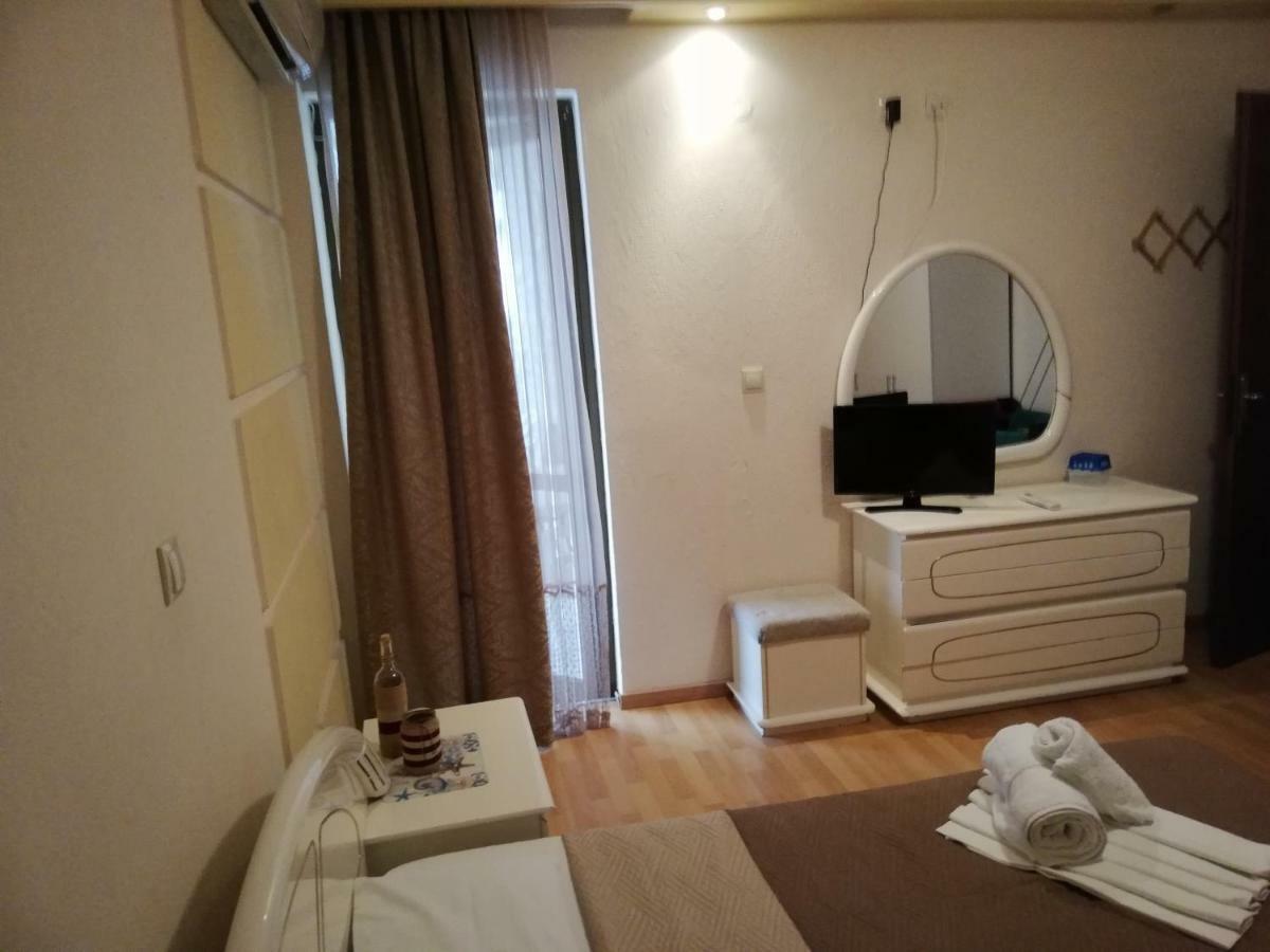 Paralía Sea Side Villa Economou מראה חיצוני תמונה